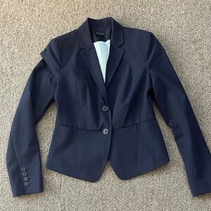 ANN TAYLOR  NAVY LINED BLAZER